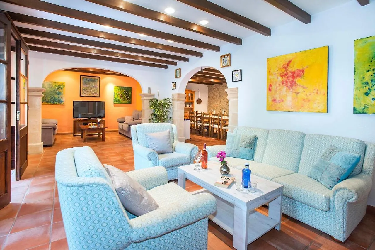 Villa Papa Cala San Vicente Mallorca